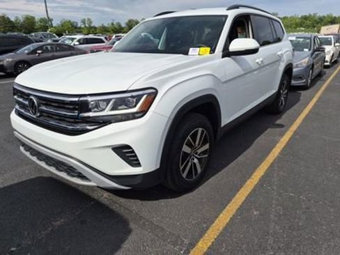 Used 2022 Volkswagen Atlas SE FWD image 1