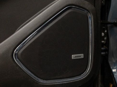 Used 2019 Chevrolet Suburban LT image 33