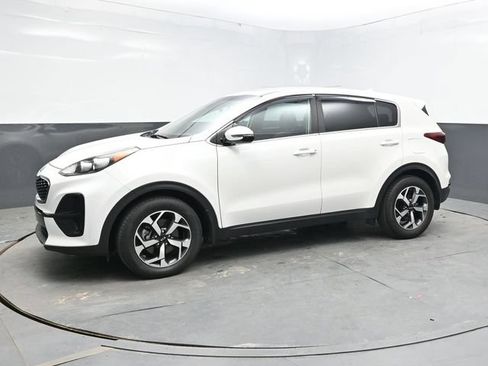 Used 2021 Kia Sportage LX w/ LX Fwd Popular Package image 3