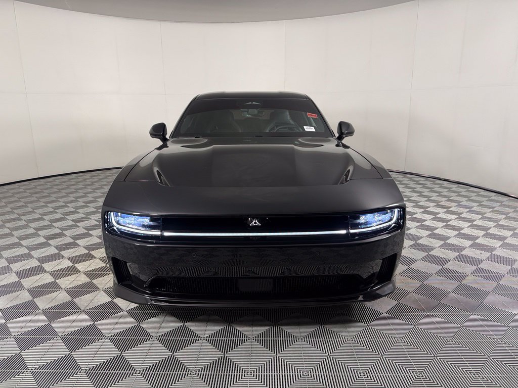 Used 2025 Dodge Charger Daytona Scat Pack w/ Track Pack AWD/4WD image 3