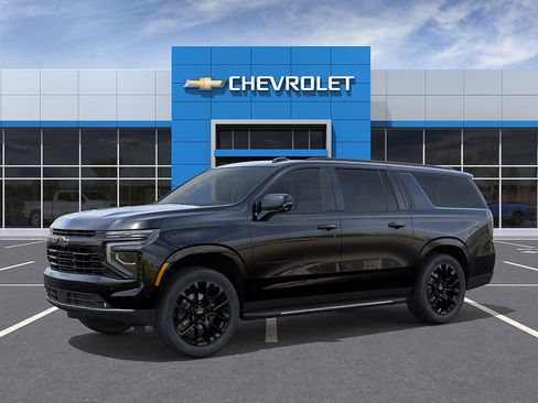 New 2026 Chevrolet Suburban RST w/ RST Capability Package AWD/4WD image 2