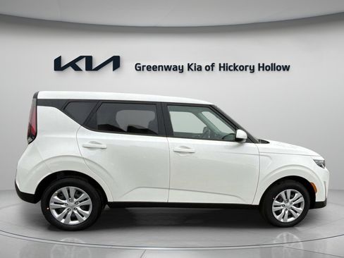 New 2025 Kia Soul LX image 8