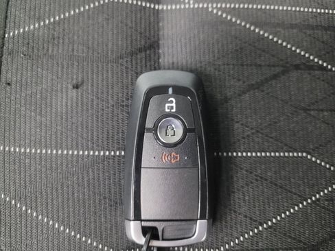 Used 2020 Ford EcoSport SE image 32