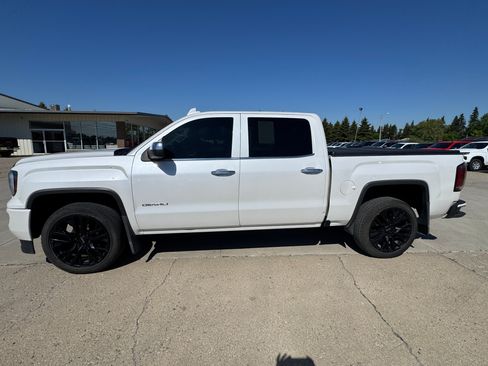 Used 2017 GMC Sierra 1500 Denali AWD/4WD image 5