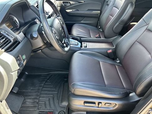 Used 2022 Honda Ridgeline Black Edition image 16