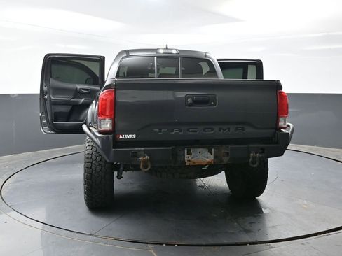 Used 2016 Toyota Tacoma TRD Sport w/ Towing Package AWD/4WD image 57