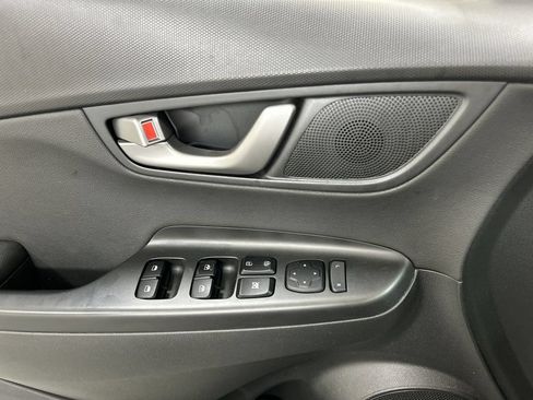 Used 2021 Hyundai Kona Ultimate AWD/4WD image 11