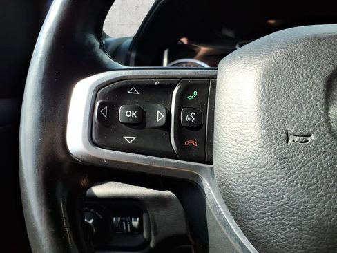Used 2019 RAM 1500 Big Horn AWD/4WD image 22
