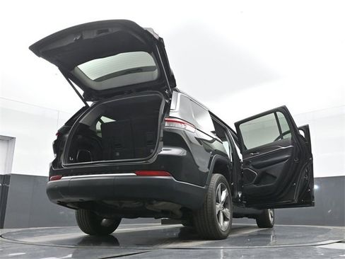 Used 2022 Jeep Grand Cherokee L Limited image 58