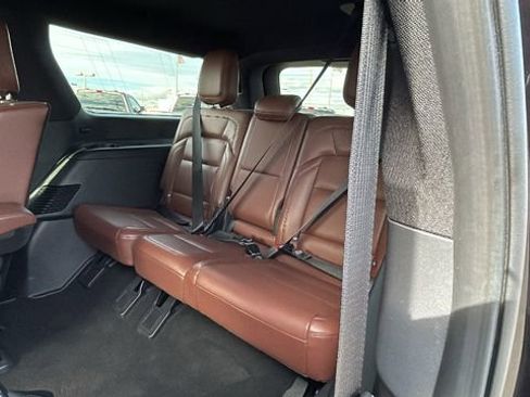 Used 2025 Lincoln Navigator L Reserve AWD/4WD image 17