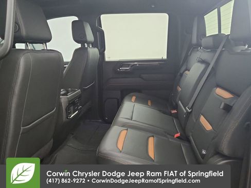 Used 2024 GMC Sierra 2500 AT4 w/ Technology Package image 21