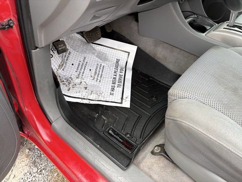 Used 2007 Toyota Tacoma PreRunner image 16