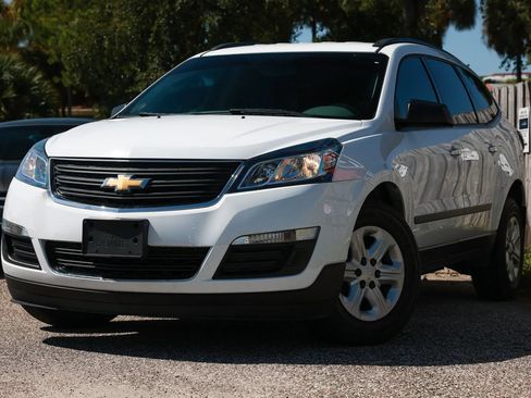 Used 2017 Chevrolet Traverse LS AWD/4WD image 1