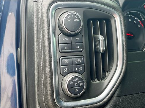 Used 2020 Chevrolet Silverado 1500 LT Trail Boss AWD/4WD image 10