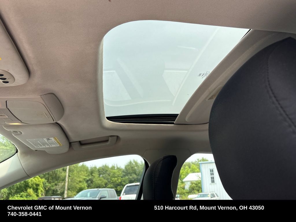 Used 2013 Ford Fusion SE FWD image 25