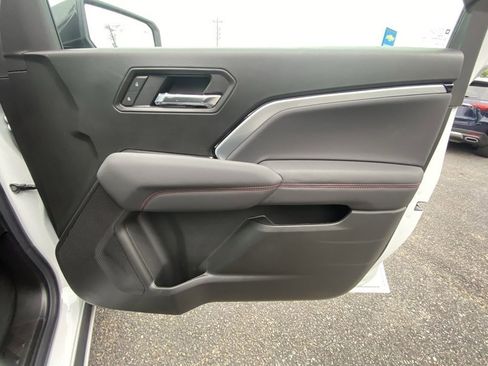 New 2025 Chevrolet Colorado Z71 w/ Technology Package image 27