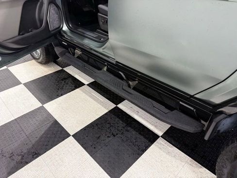 Used 2024 GMC Hummer EV 3X AWD/4WD image 30