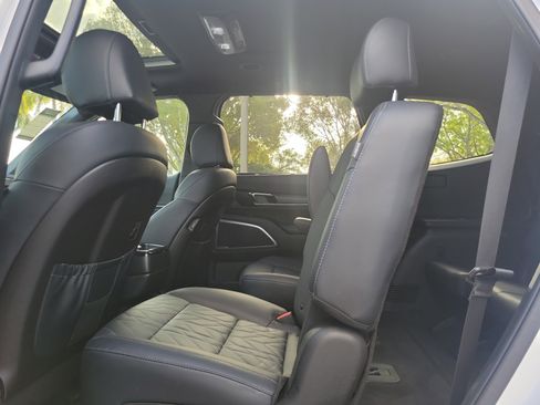 Used 2024 Kia Telluride EX X-Line AWD/4WD image 13