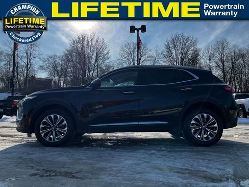 Used 2024 Buick Envision Preferred image 16