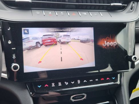New 2026 Jeep Grand Cherokee Altitude RWD image 13