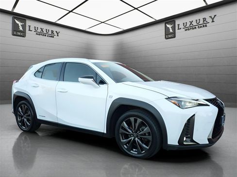 Used 2019 Lexus UX 250h F Sport image 1