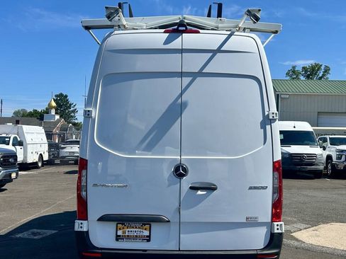 Used 2019 Mercedes-Benz Sprinter 170 image 4