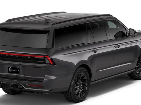New 2026 Lincoln Navigator L Reserve AWD/4WD image 26