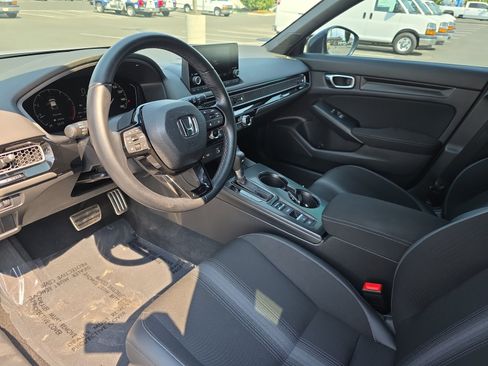 Used 2024 Honda Civic Sport image 10