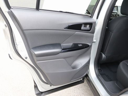 New 2026 Mitsubishi Eclipse Cross LE image 5