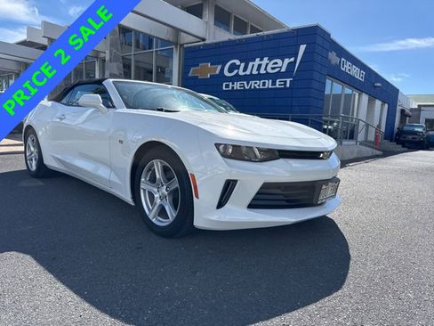 Used 2018 Chevrolet Camaro LT image 1