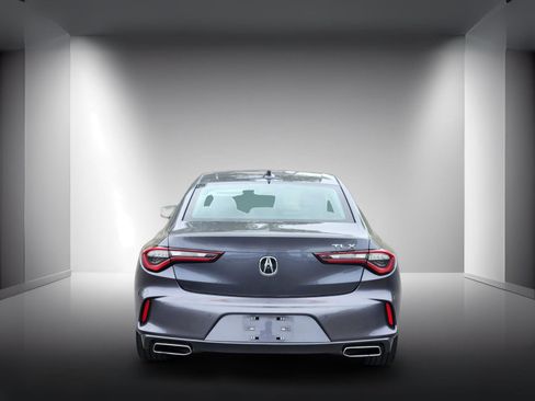 Used 2023 Acura TLX w/ Technology Package FWD image 6