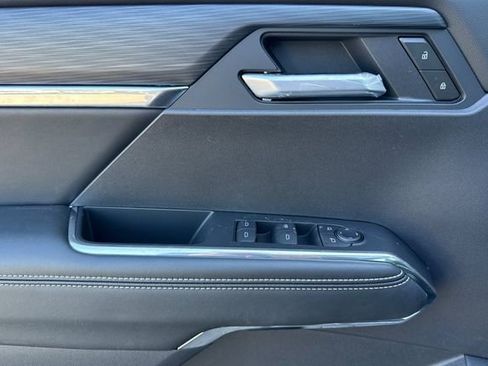 New 2026 GMC Acadia Elevation w/ Super Cruise Package image 11