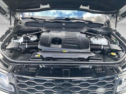 Used 2019 Land Rover Range Rover Sport HST image 11