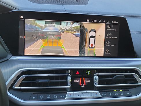 Certified 2023 BMW X5 sDrive40i w/ Premium Package RWD image 13