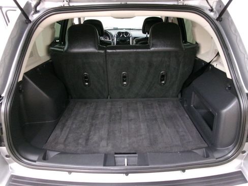 Used 2017 Jeep Compass High Altitude image 24