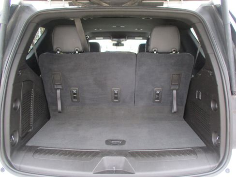 Used 2021 GMC Yukon SLT RWD image 38
