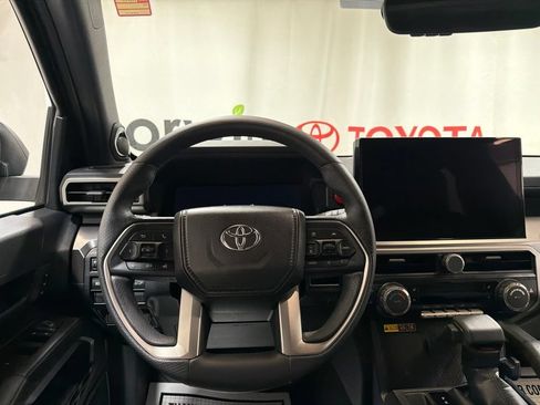 Used 2026 Toyota 4Runner 4WD image 22