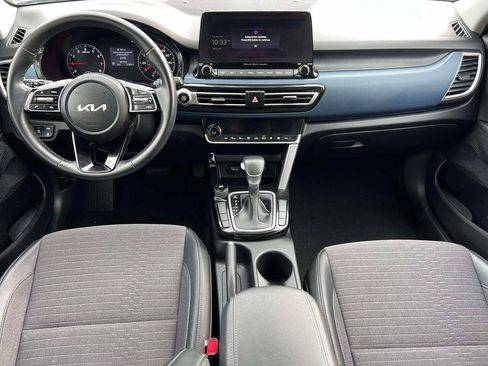 Used 2023 Kia Seltos S w/ Navigation Package image 12