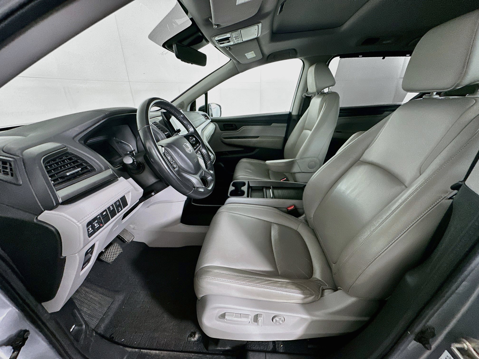 Used 2019 Honda Odyssey EX-L image 13