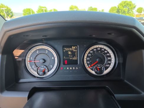 Used 2018 RAM 2500 Tradesman w/ Chrome Appearance Group AWD/4WD image 26