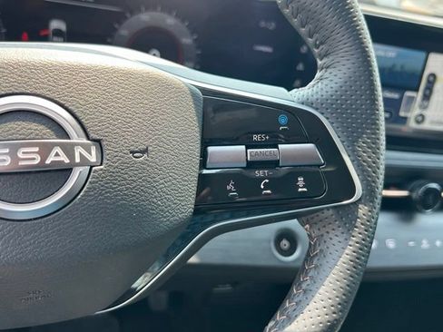 Used 2023 Nissan Ariya FWD image 20