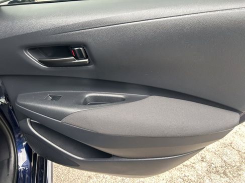 Used 2025 Toyota Corolla LE image 25