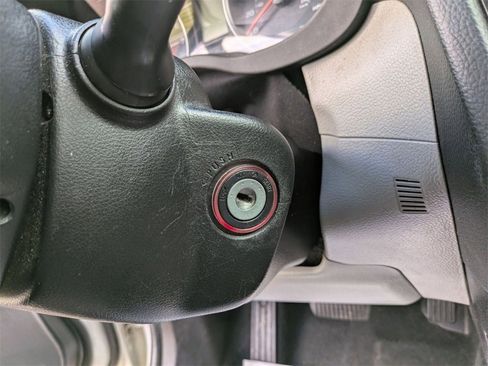 Used 2015 Subaru Forester 2.5i w/ Alloy Wheel Package image 17