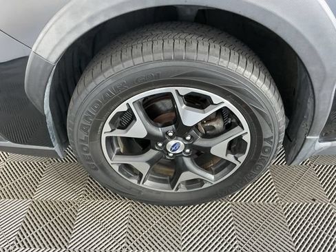 Used 2018 Subaru Crosstrek 2.0i Premium AWD/4WD image 9