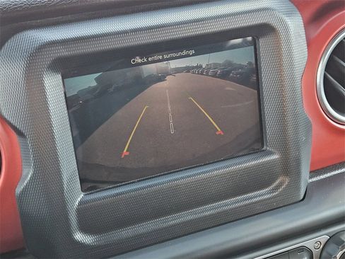 Used 2021 Jeep Wrangler Unlimited Rubicon image 17