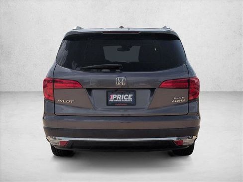 Used 2018 Honda Pilot Elite image 7
