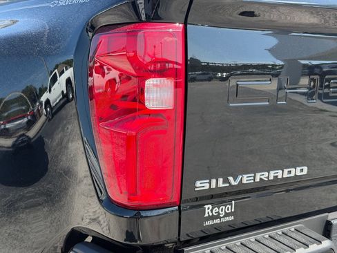 Used 2024 Chevrolet Silverado 3500 High Country w/ High Country Premium Package AWD/4WD image 11