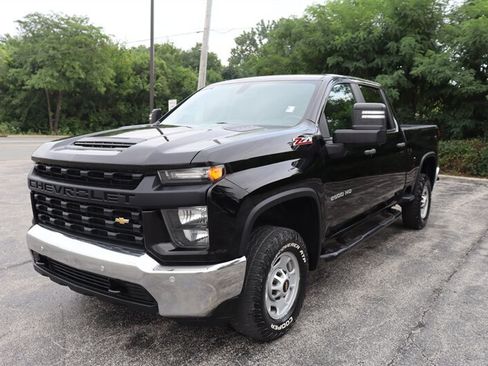Used 2022 Chevrolet Silverado 2500 W/T w/ WT Convenience Package AWD/4WD image 3