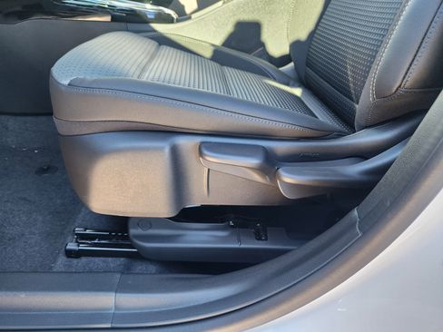 New 2026 Chevrolet Trax LT image 25