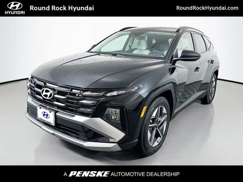 Certified 2025 Hyundai Tucson SEL image 1